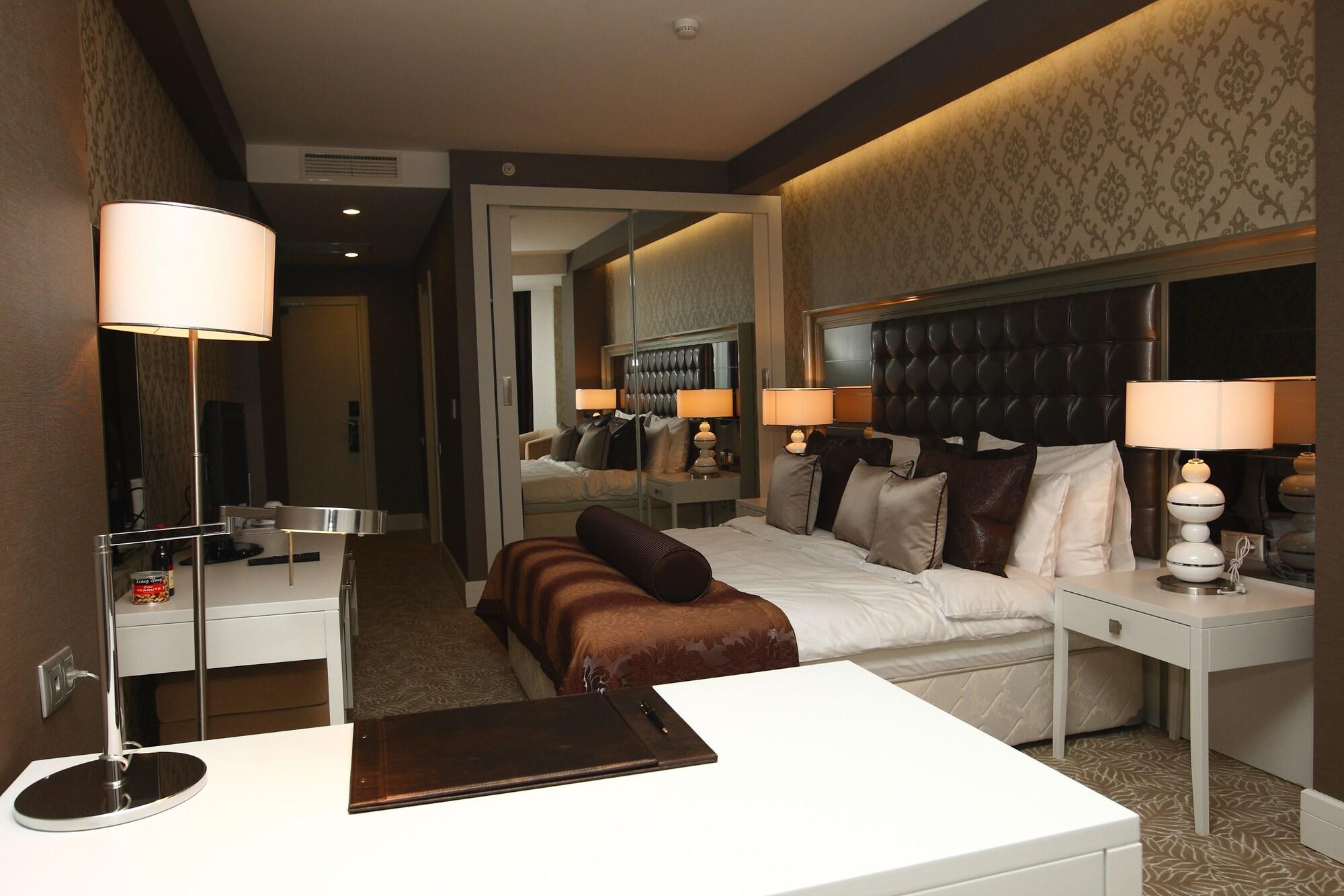 Hotel Qafqaz & Residences