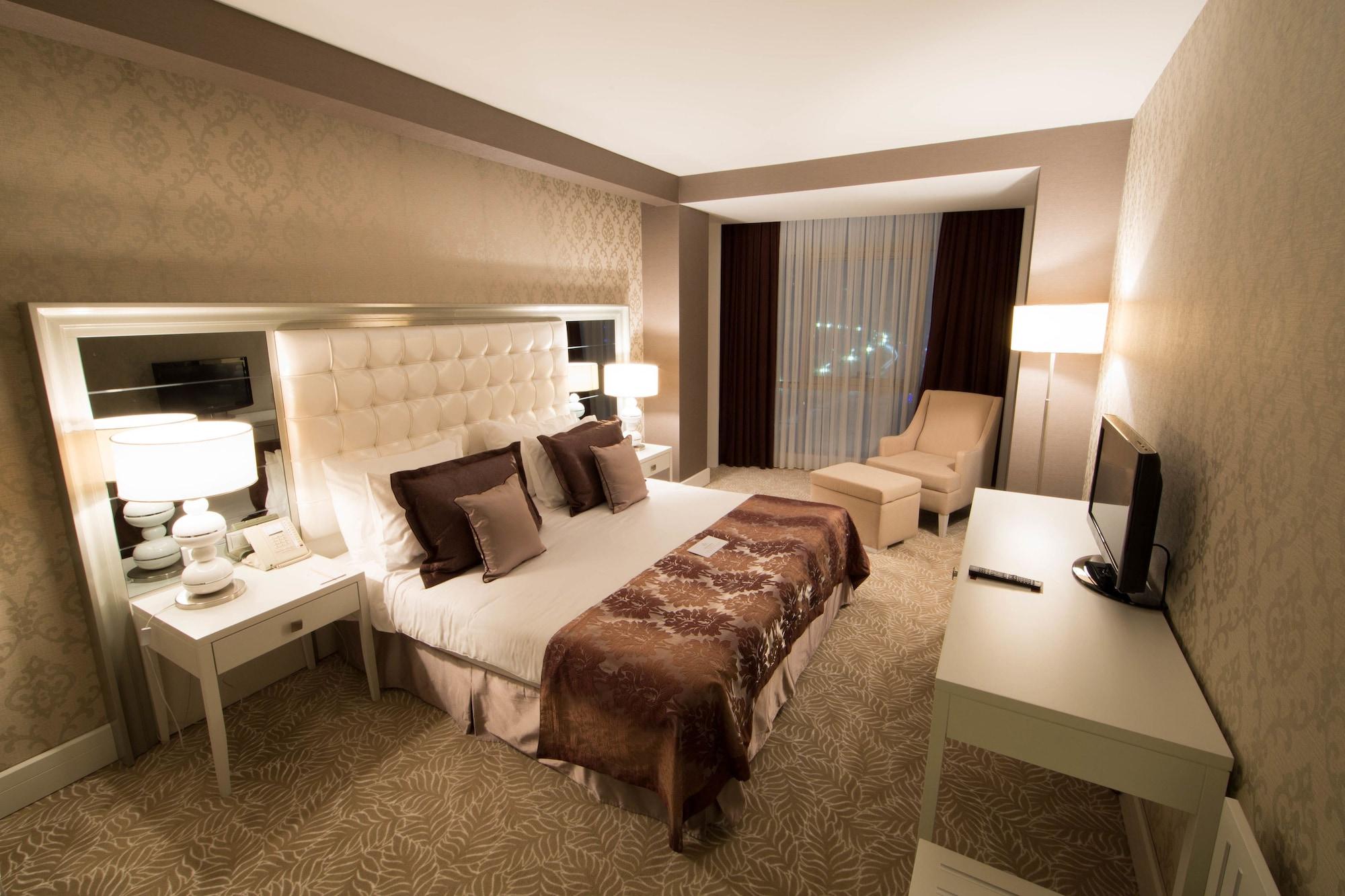 Qafqaz & Residences 4* Baku
