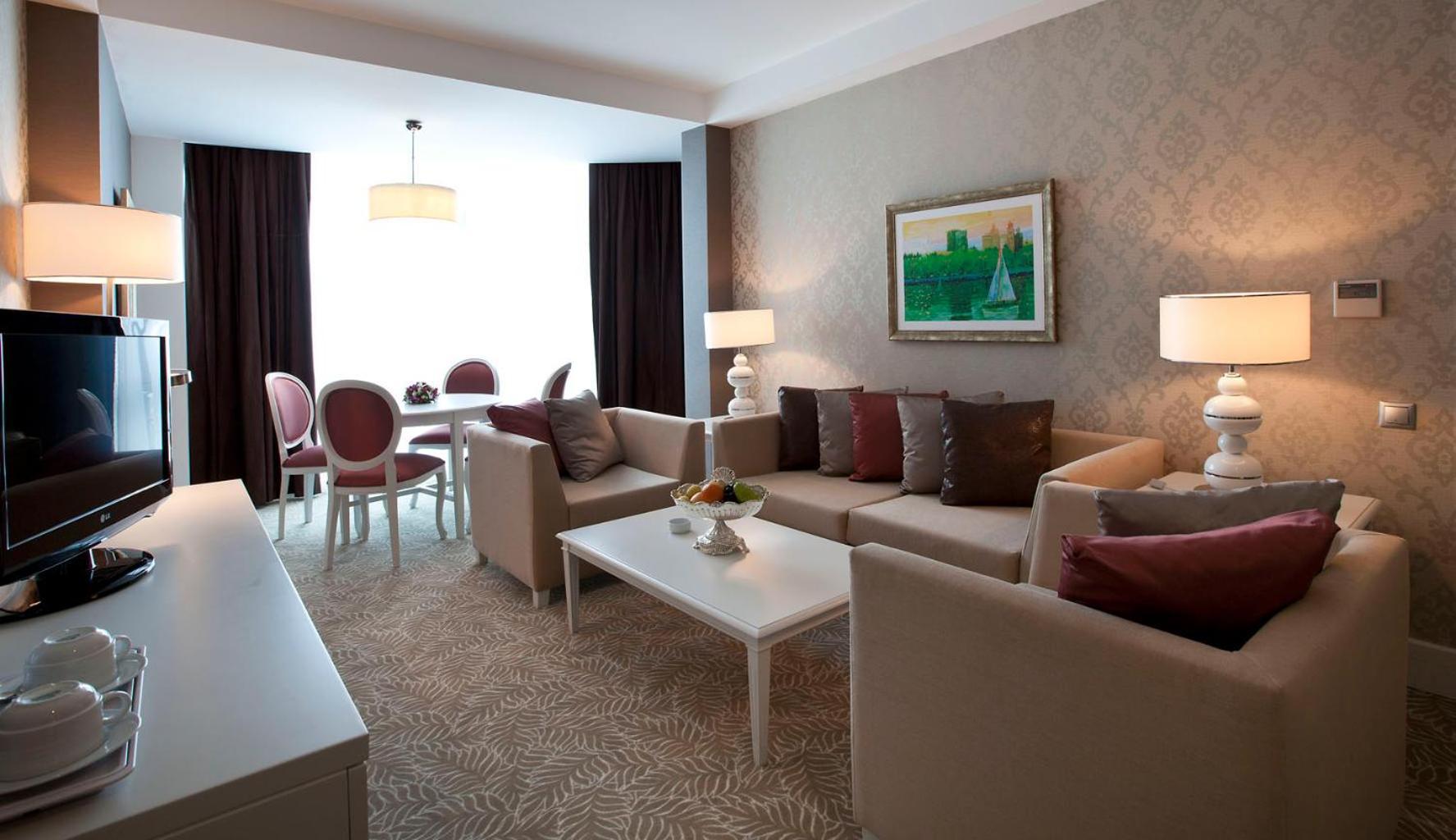Qafqaz & Residences Hotel