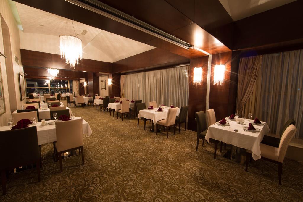 Qafqaz & Residences Hotel